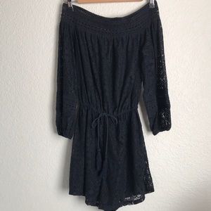 Hollister Off-Shoulder Romper NWT✨